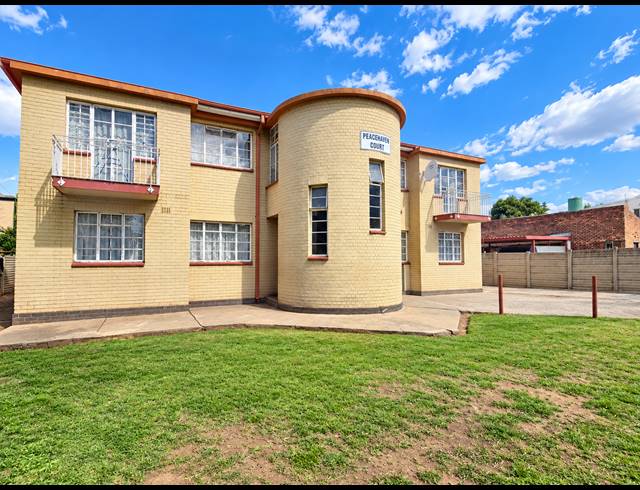 2 BEDROOM FLAT FOR SALE IN PEACEHAVEN